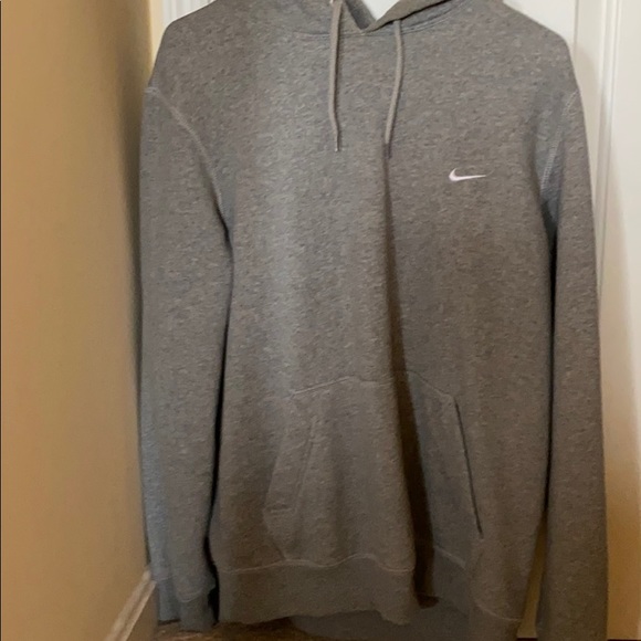 Nike Other - Men’s Nike sweat shirt hoodie!